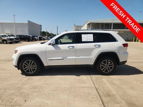 Used 2021 Jeep Grand Cherokee Limited AWD/4WD image 4