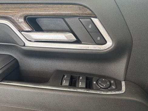 Used 2024 GMC Sierra 2500 SLE w/ SLE Convenience Package image 14