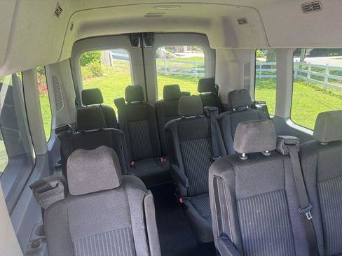 Used 2018 Ford Transit 350 XLT RWD image 17