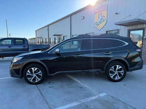 Used 2020 Subaru Outback Touring XT image 16