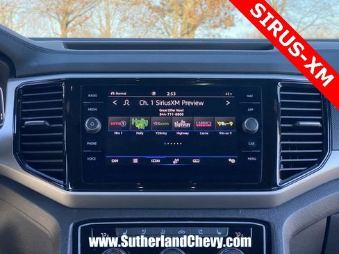 Used 2023 Volkswagen Atlas Cross Sport SEL Premium R-Line image 29