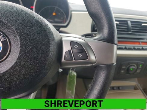 Used 2005 BMW Z4 2.5i image 16