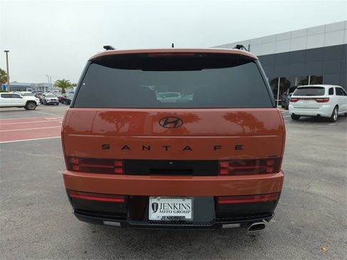 Used 2025 Hyundai Santa Fe Calligraphy image 5