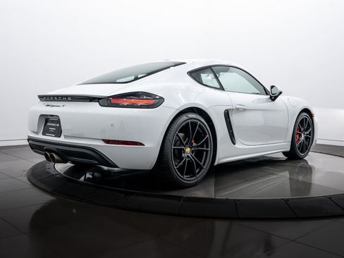 Certified 2017 Porsche 718 Cayman S image 7