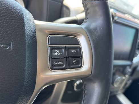 Used 2016 RAM 2500 Laramie w/ Convenience Group AWD/4WD image 23