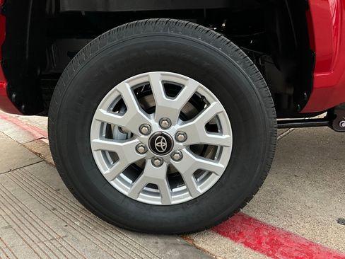 New 2026 Toyota Tacoma SR5 image 9