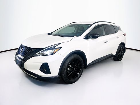 Used 2023 Nissan Murano SV w/ SV Midnight Edition Package image 3