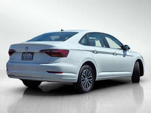 Used 2019 Volkswagen Jetta SE FWD image 5