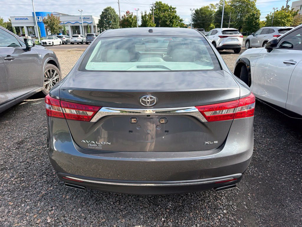 Used 2017 Toyota Avalon XLE Premium w/ Protection Package FWD image 5