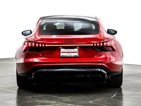 Used 2022 Audi e-tron GT Prestige w/ Prestige Package image 4