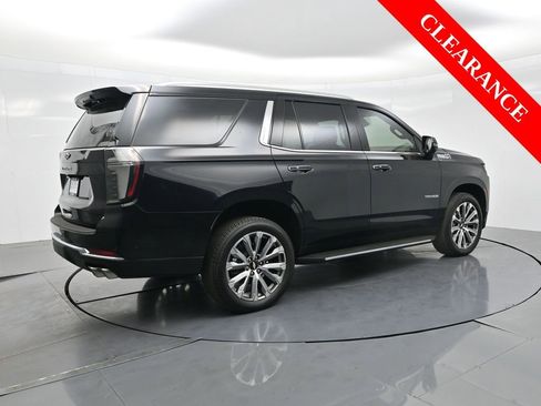 Used 2025 Chevrolet Tahoe High Country image 8