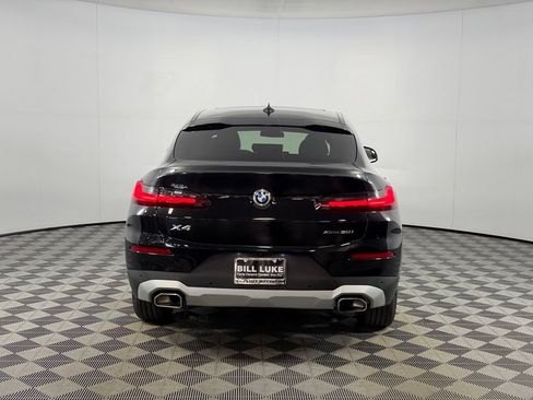 Used 2025 BMW X4 xDrive30i AWD/4WD image 9
