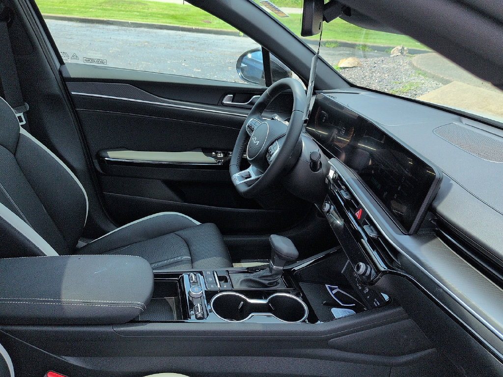 New 2026 Kia K5 GT-Line w/ GT-Line Premium Package AWD/4WD image 7