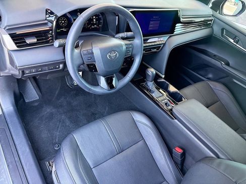 Certified 2025 Toyota Camry XSE FWD image 9