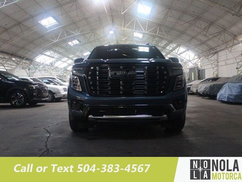 Used 2025 GMC Yukon XL Denali Ultimate w/ LPO, Floor Liner Package image 4