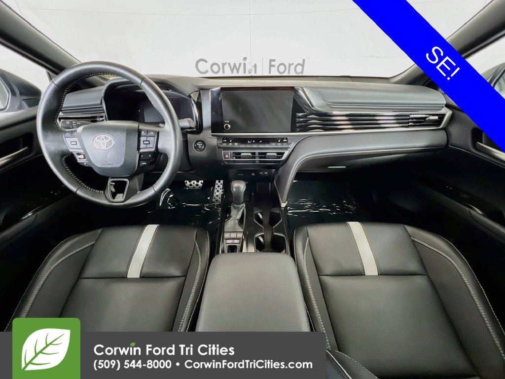 Used 2025 Toyota Camry SE w/ Convenience Package AWD/4WD image 6