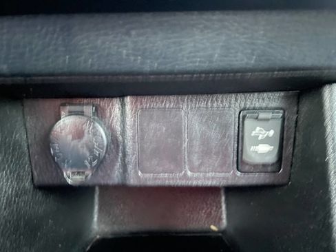 Used 2016 Toyota Corolla L image 22