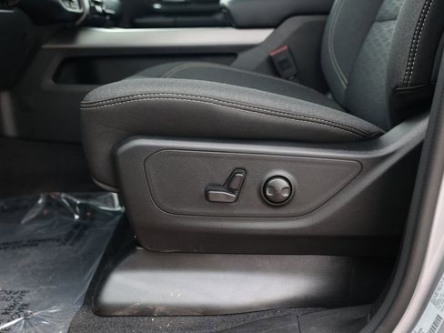 New 2026 RAM 1500 Big Horn w/ Night Edition AWD/4WD image 14