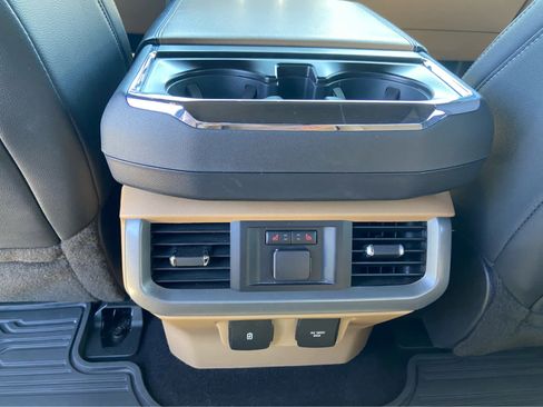 Used 2021 Ford F150 Lariat w/ Equipment Group 502A High AWD/4WD image 15
