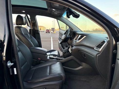 Used 2016 Hyundai Tucson Limited w/ Option Group 03 image 14