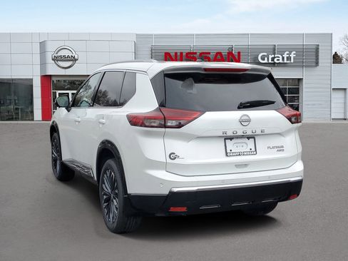 New 2026 Nissan Rogue Platinum AWD/4WD image 4