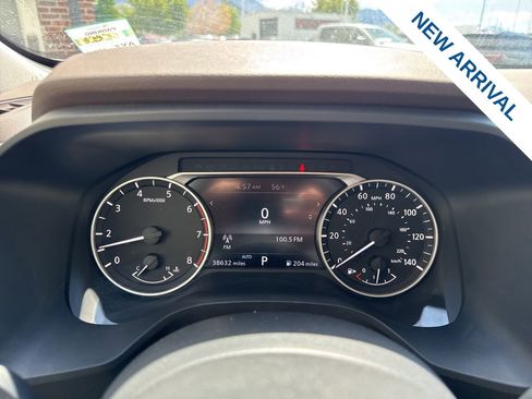 Used 2022 Nissan Rogue SV AWD/4WD image 22