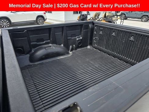 Used 2021 Chevrolet Colorado LT w/ LT Convenience Package RWD image 10