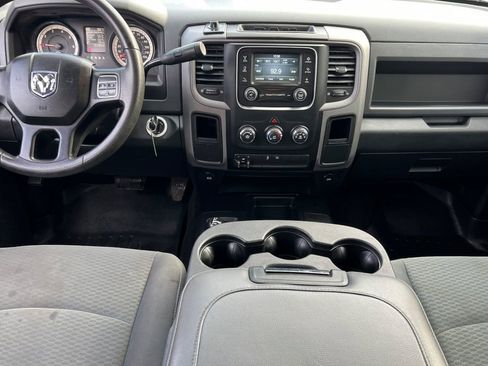 Used 2016 RAM 2500 Tradesman w/ Chrome Appearance Group image 11