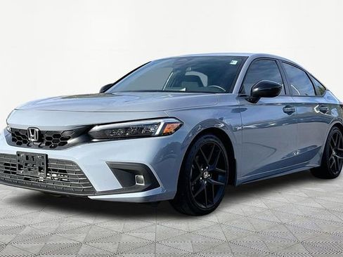 Used 2024 Honda Civic Sport image 3