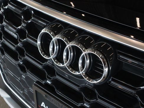 Used 2023 Audi Q5 2.0T Premium Plus w/ Premium Plus Package AWD/4WD image 27