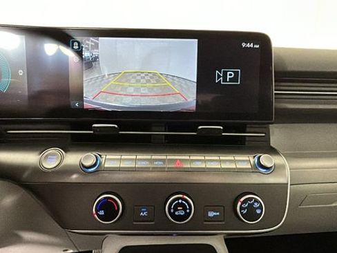 Used 2026 Hyundai Kona SE AWD/4WD image 24