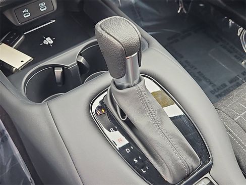 Used 2026 Honda HR-V LX image 22