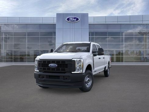 New 2026 Ford F350 XL image 2
