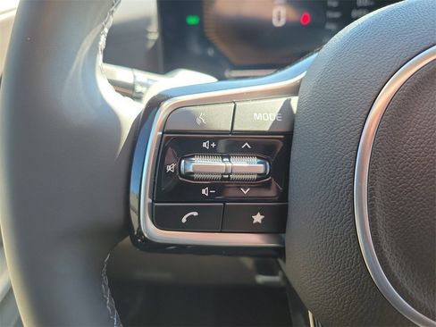 New 2026 Kia Carnival EX image 27