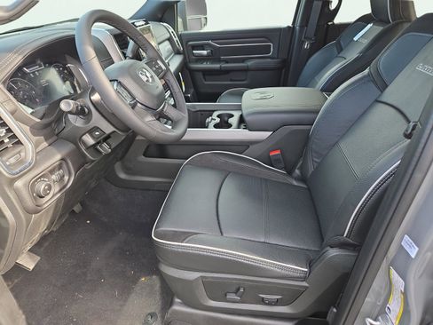 New 2026 RAM 2500 Laramie w/ Night Edition image 15