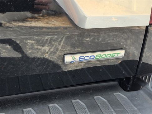 Used 2018 Ford F150 Platinum w/ Equipment Group 701A Luxury image 11