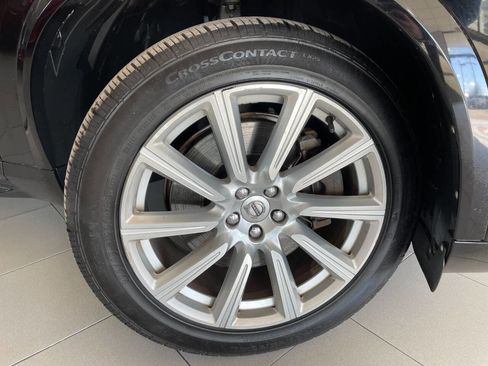 Used 2016 Volvo XC90 T8 Inscription w/ Vision Package image 11