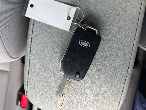 Used 2020 Kia Soul LX FWD image 20