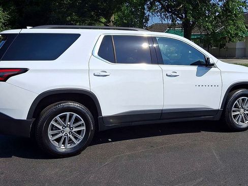 Certified 2023 Chevrolet Traverse LT AWD/4WD image 3