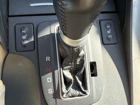 Used 2010 Acura TSX Sedan image 16