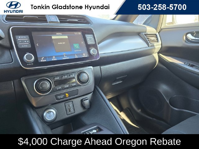 Used 2025 Nissan Leaf S FWD image 33