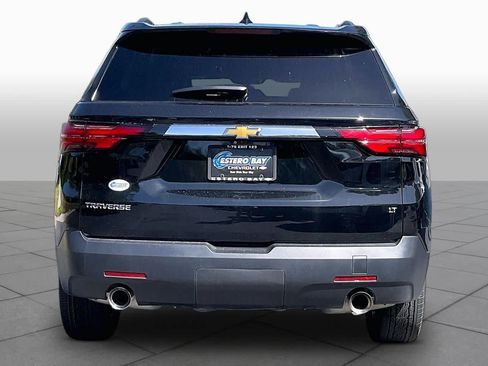 Used 2023 Chevrolet Traverse LT w/ LT Premium Package FWD image 5