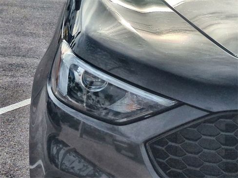 Certified 2019 Ford Edge ST w/ Convenience Package image 10