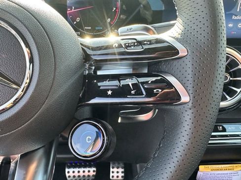 New 2025 Mercedes-Benz GLB 35 AMG 4MATIC image 23