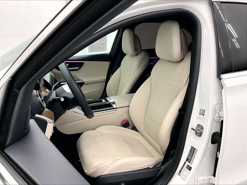 Certified 2024 Mercedes-Benz C 300 Sedan image 16