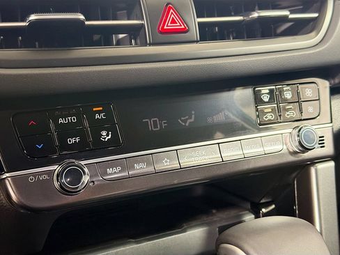 New 2026 Kia Seltos EX FWD image 18
