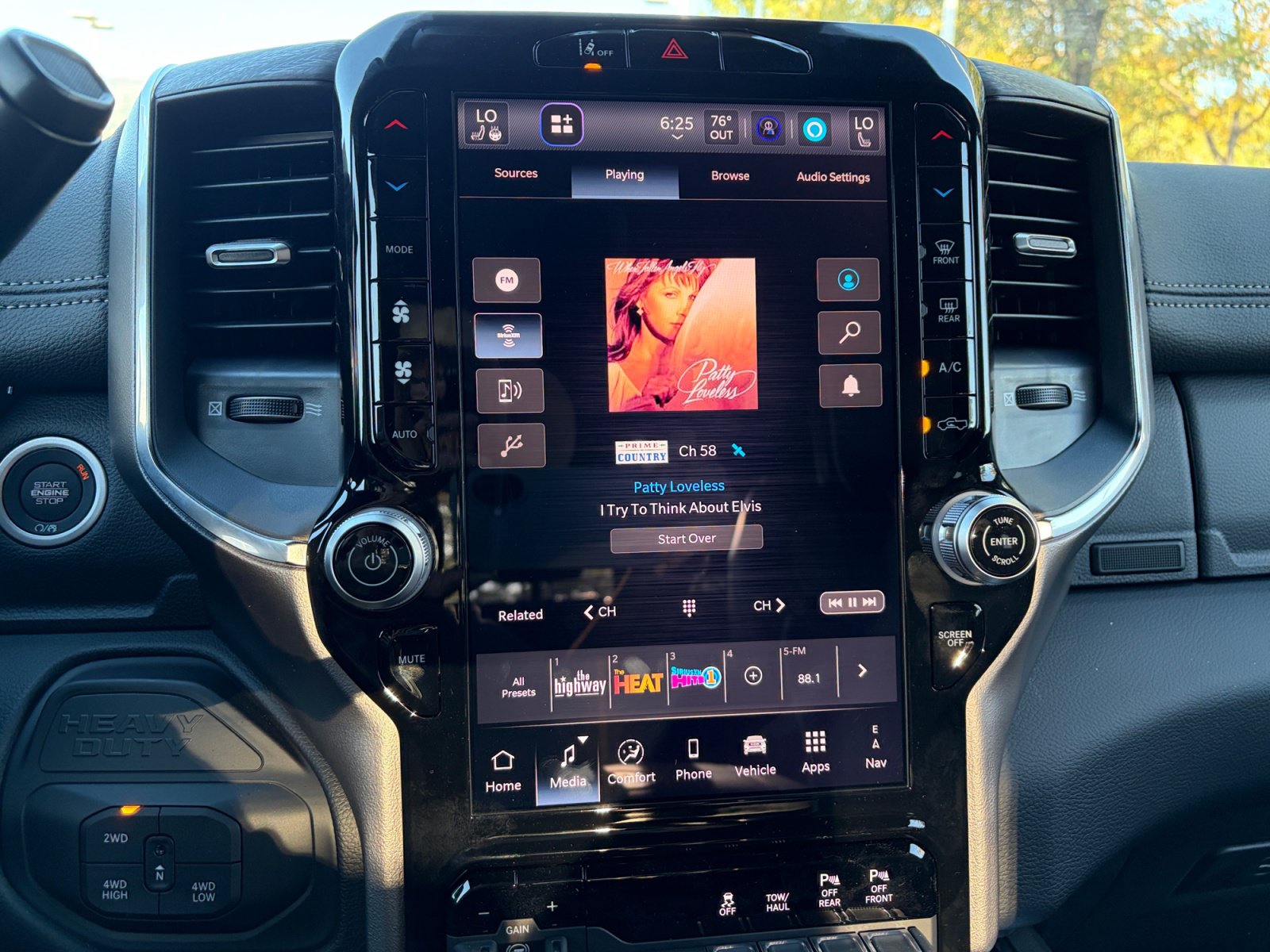 New 2027 RAM 2500 Laramie w/ Night Edition AWD/4WD image 30