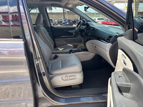 Used 2021 Honda Pilot Touring image 60