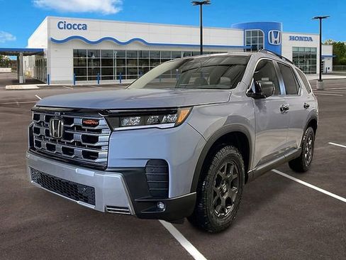New 2026 Honda Pilot TrailSport image 1