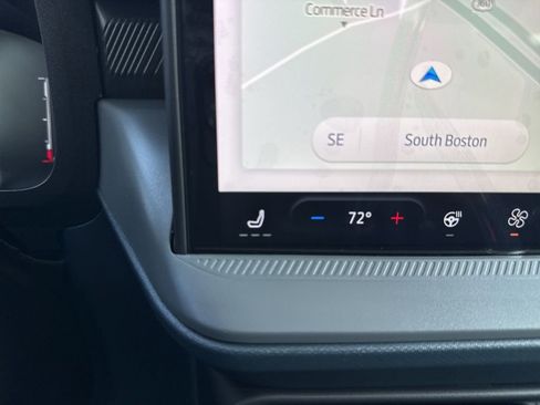 New 2025 Ford Maverick Lariat w/ Black Appearance Package image 37